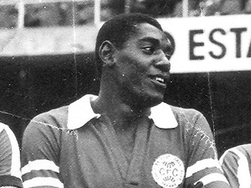 Com defesas incriveis, goleiro colocou seu nome na história alviverde